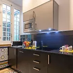 Lovely Apartment In Sevilla With Wifi
